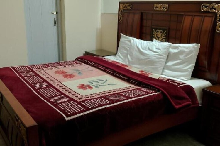 The TravelLodge Inn