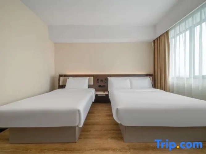 Business Twin room