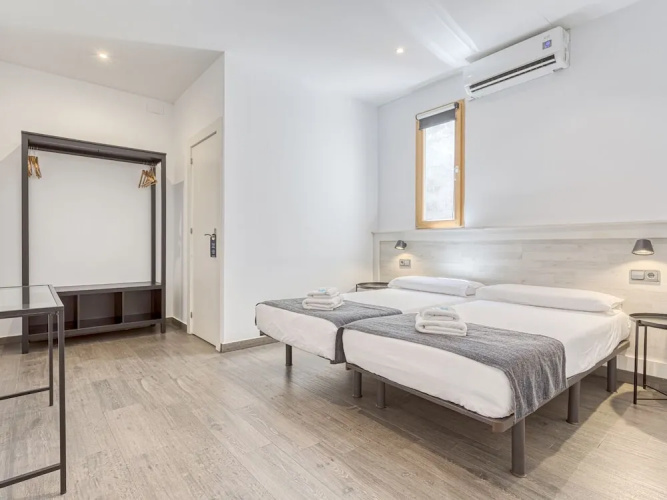 Hostal Bedmates