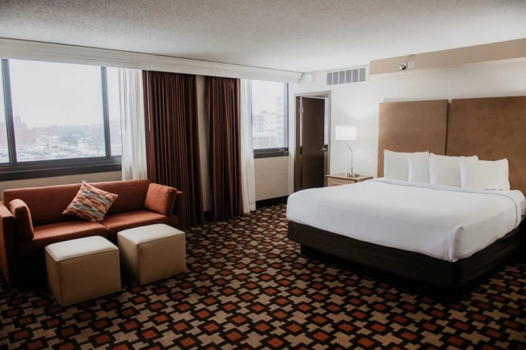 Double Suite
