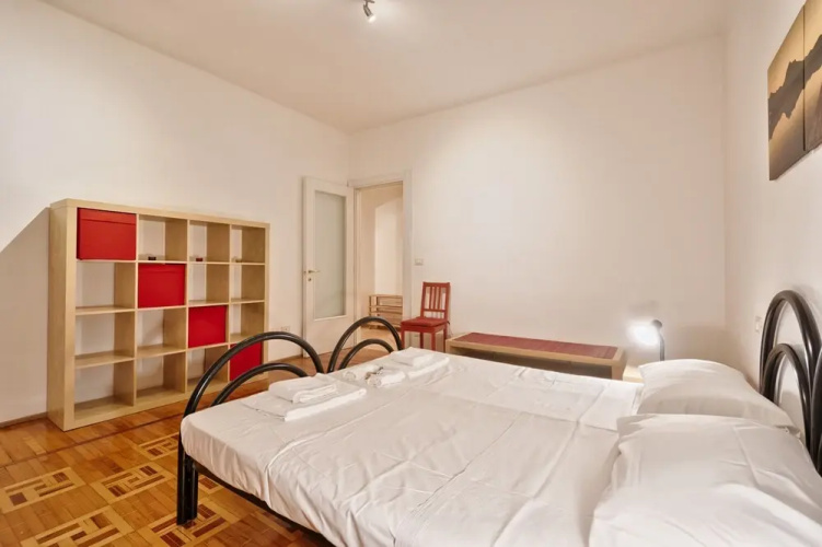 Piazza Statuto Elegant Apartment