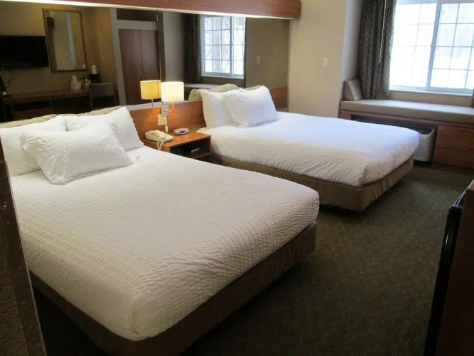 Parry Sound Inn & Suites photo 6