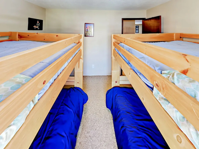 Enthusiasts Dream Condo #s303 2 Bedrooms 2 Bathrooms Condo
