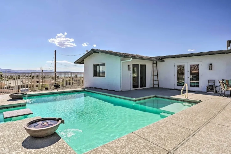 3 Bedrooms Cottage