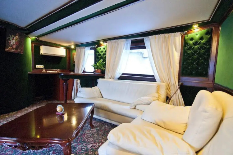 Boatel St Andre