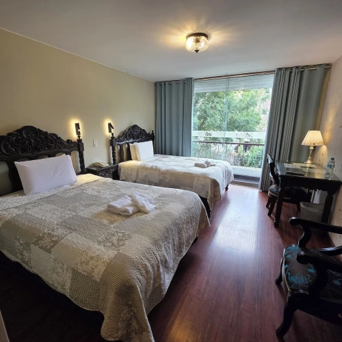 Standard Twin room