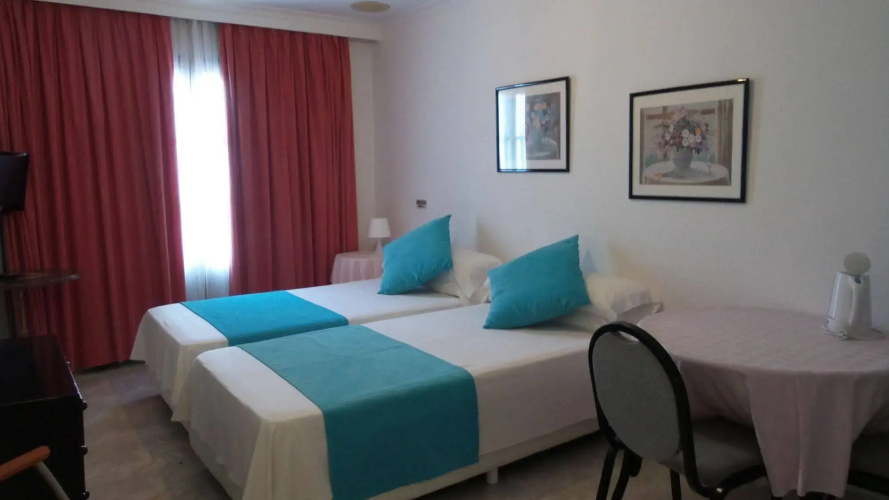 Apartamentos Torre Playa