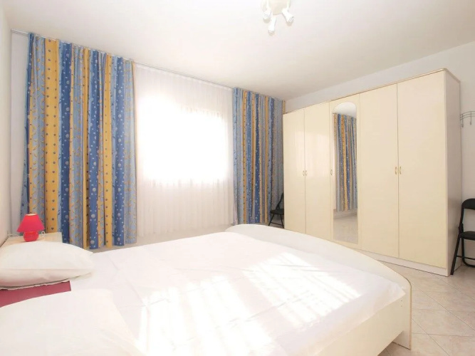 Apartment 1481