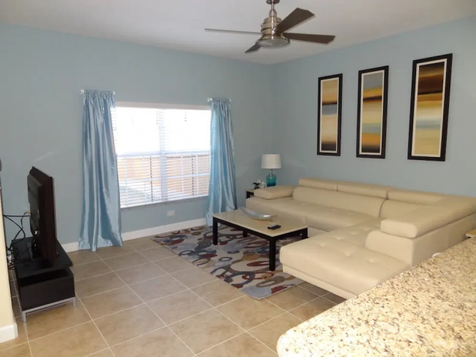 4BR Paradise Palms Townhome 8897 by OVRH