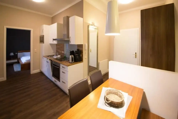1 Bedroom Apartment with balcony