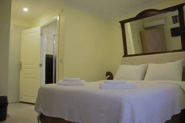Comfort Triple room with city view