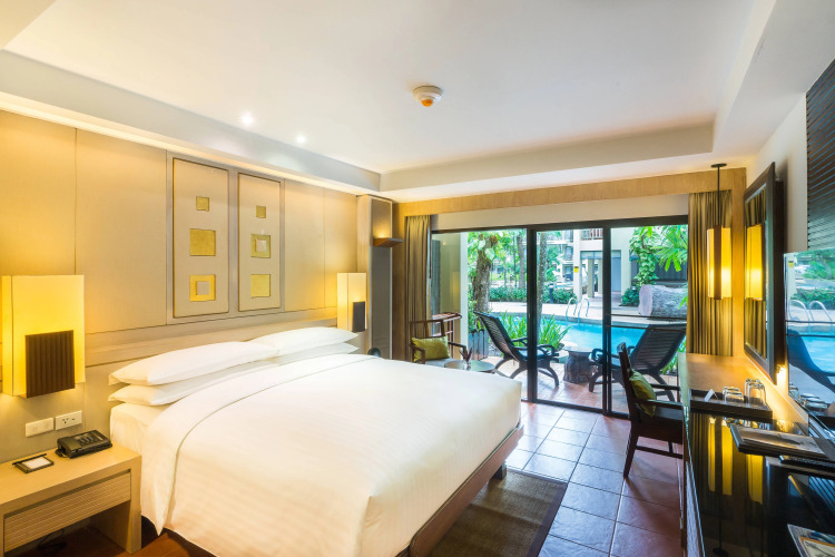 Phuket Marriott Resort & Spa, Merlin BeachOver view