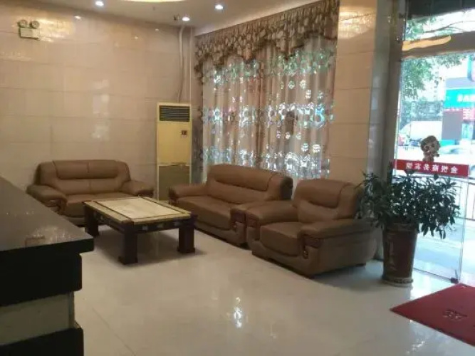 Jinyue Business Hotel