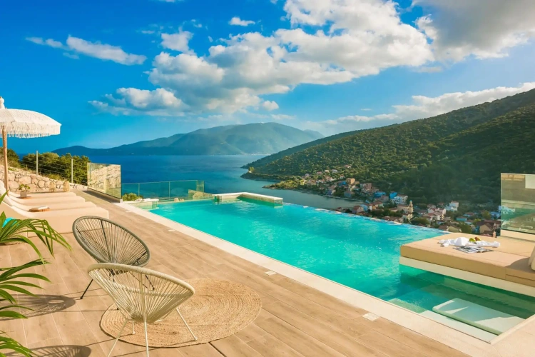 Grand Villa