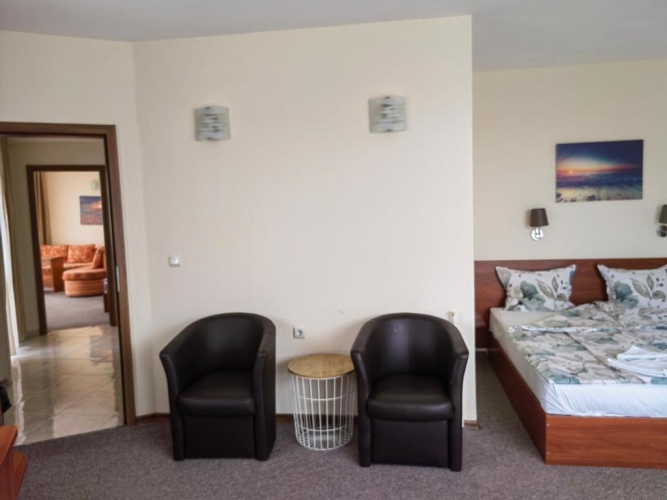 Standard Quadruple room with balcony