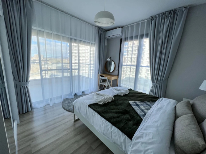 Iona Pool Apartments