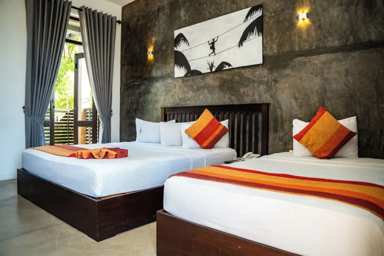 Standard Twin room