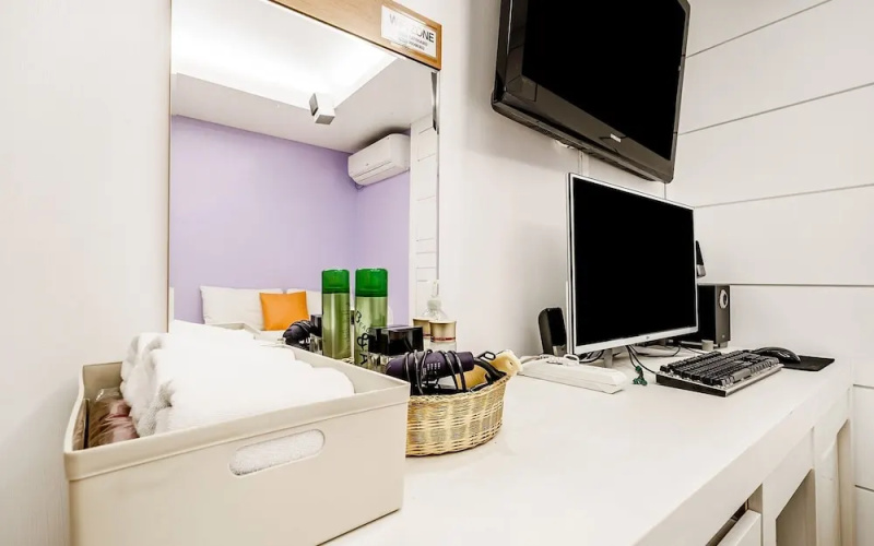 Latera Motel