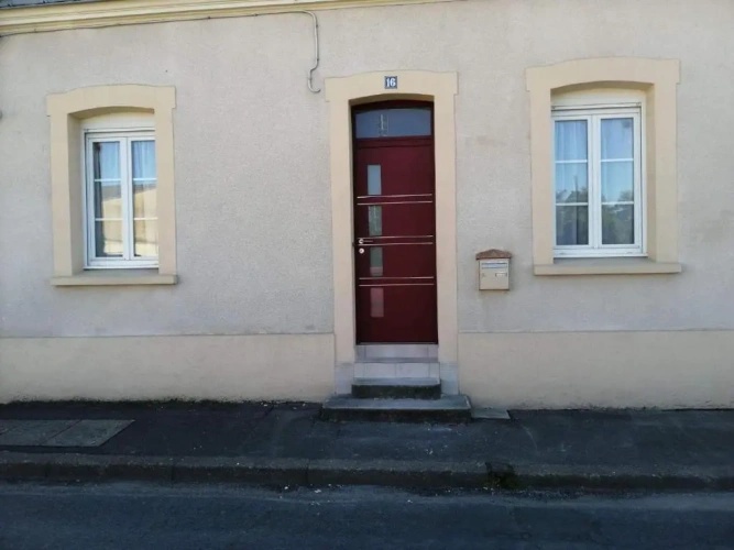 2 Bedrooms Cottage