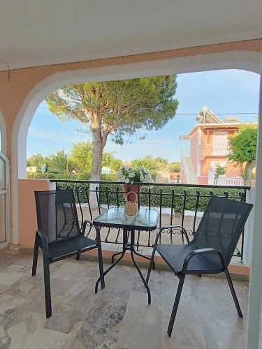 Apartment with balcony