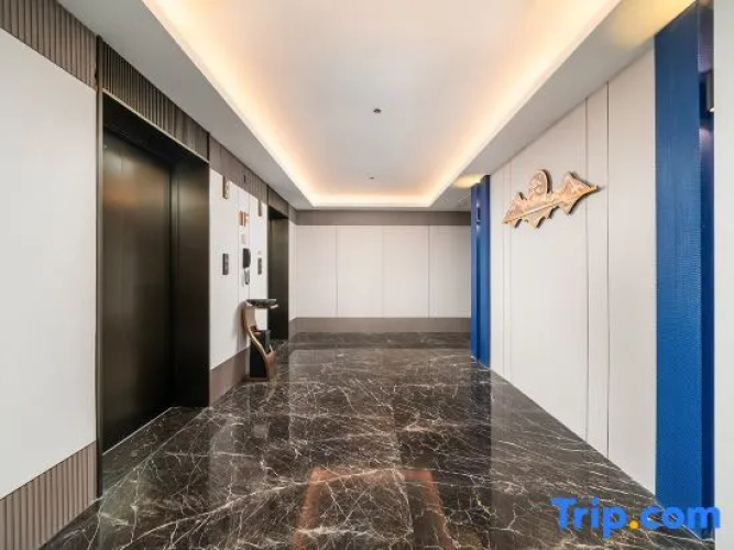 Kyriad Marvelous Hotel