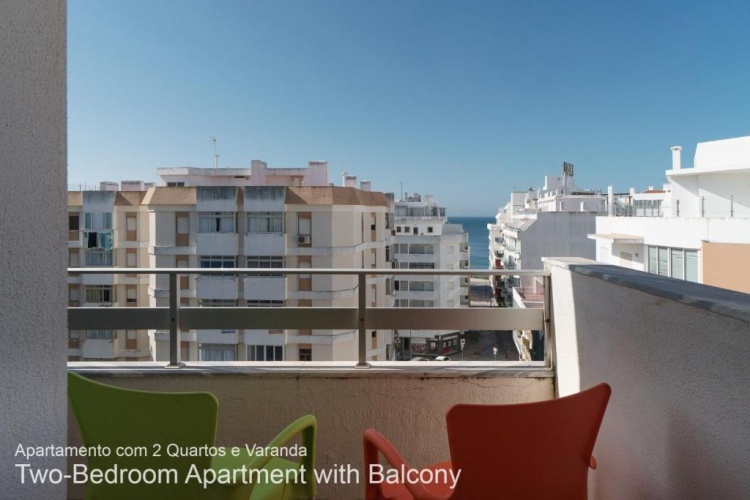 2 Bedrooms Apartment with balcony