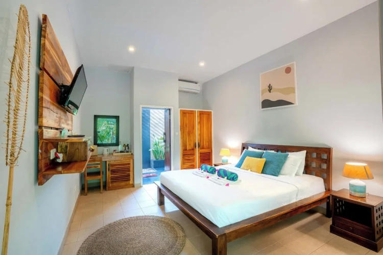 Standard Double room with balcony and with garden view