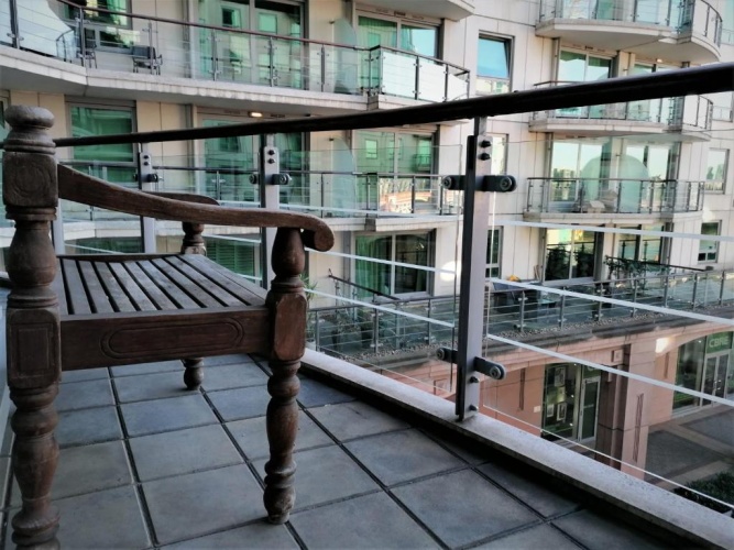 1 Bedroom Deluxe Apartment