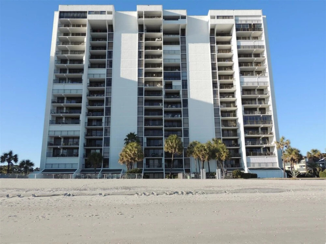 Brigadune #9E Ocean Front