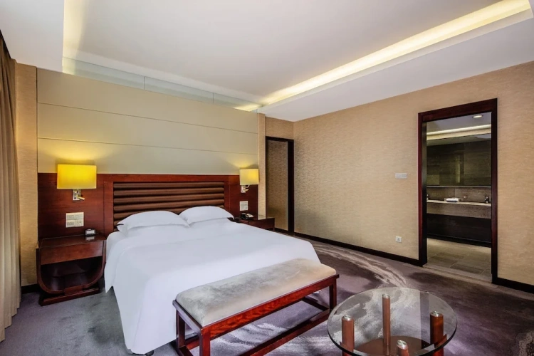 Double Club Suite