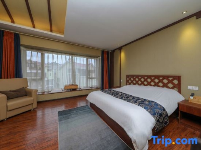 Standard room with view