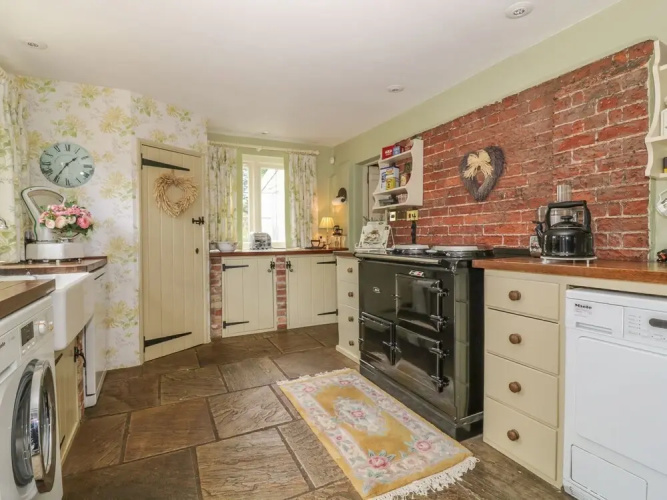 Waveney Cottage
