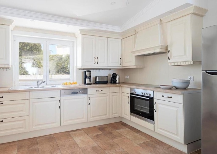 2 Bedrooms Cottage