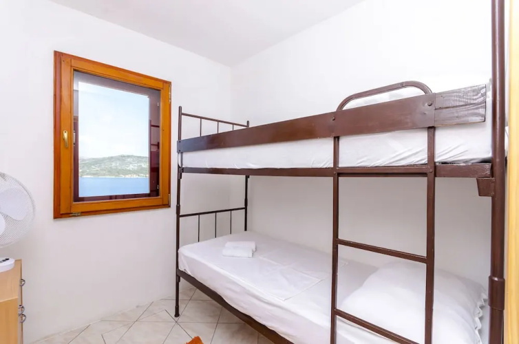 Apartment Ljilja