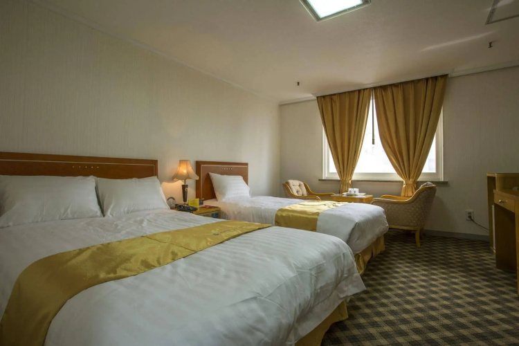 Kyungnam Tourist Hotel