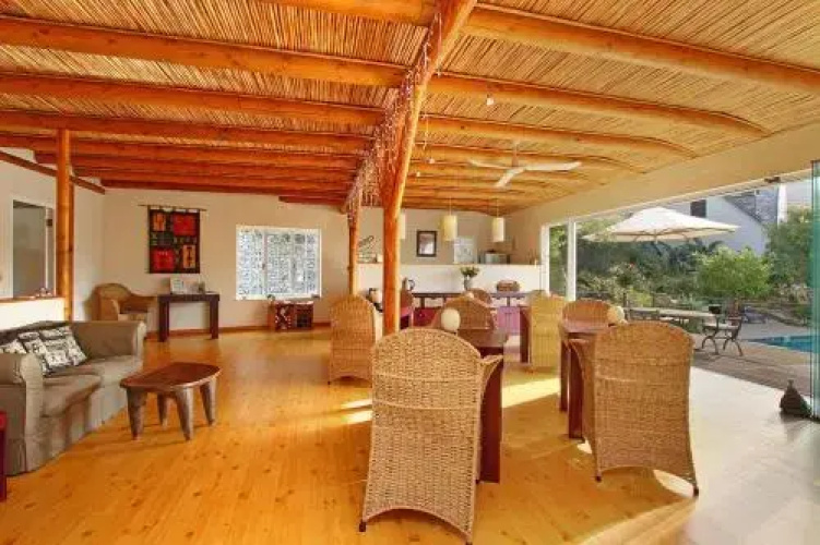 Cape Paradise Lodge