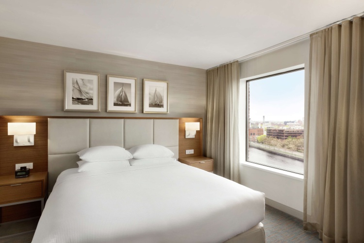DoubleTree Suites by Hilton Hotel Boston - Cambridge photo 8