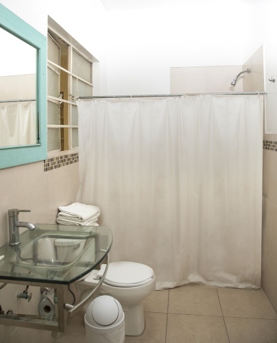 Quadruple Family Suite