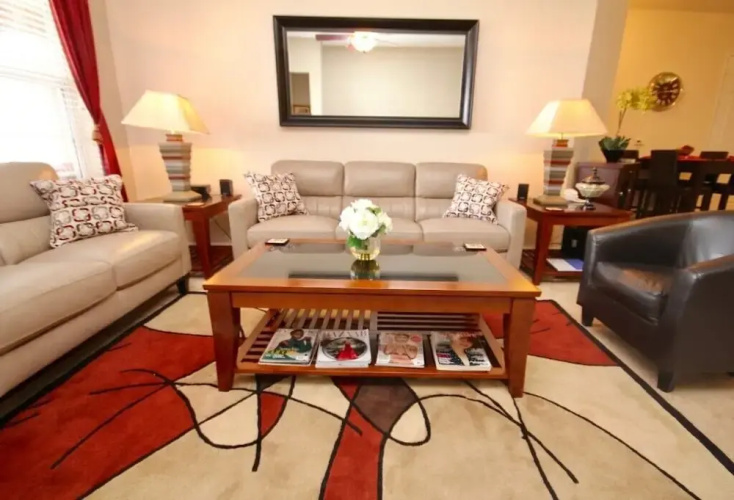 Poolside Penthouse Cabana 3 Bedroom Condo by Redawning