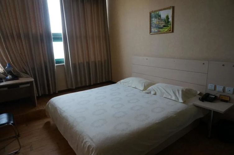 Kaisi Express Hotel
