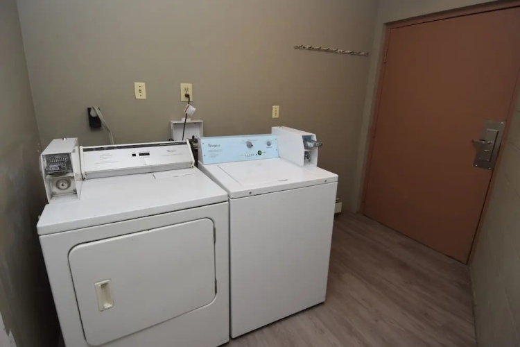 Travelodge Buffalo University District