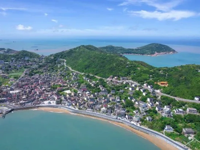 Shengsi Yuxiaoyu Qingmu Nuanyang Beach Homestay