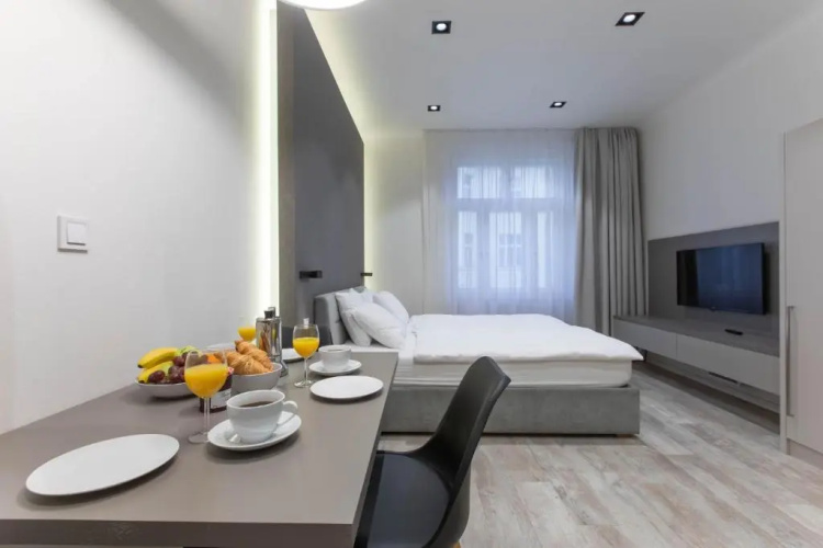 Lampi Hotel Prague