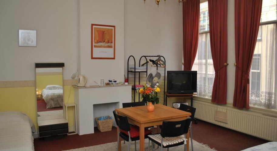 B&B Classic The Hague