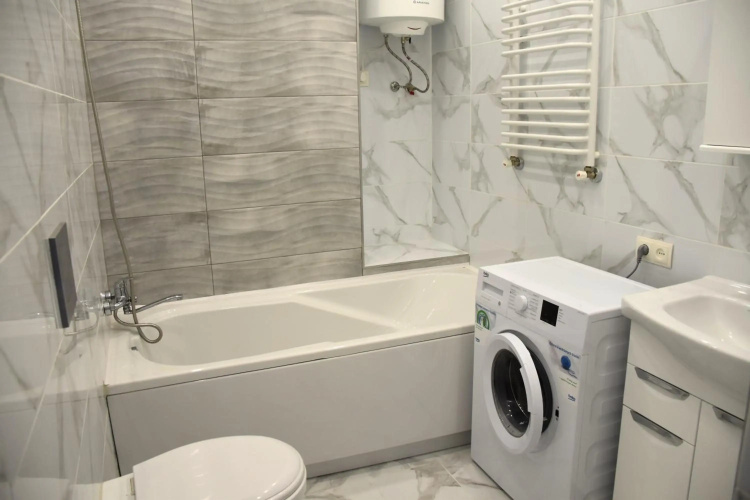 New spacious central apartment