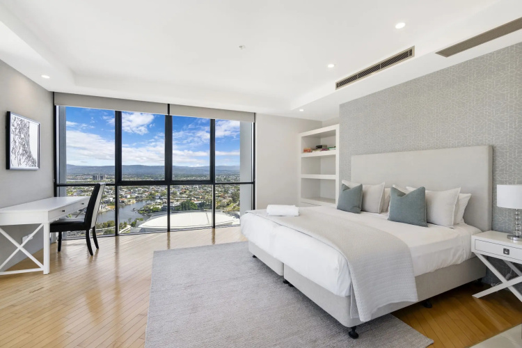 Aria Apartments