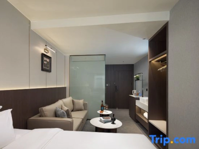 Standard Twin Family room