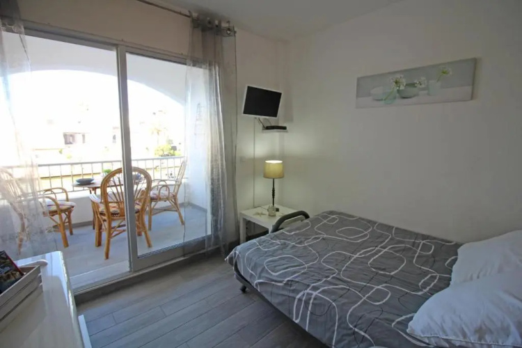 Basic Comfort Estudio Pattaya 1º