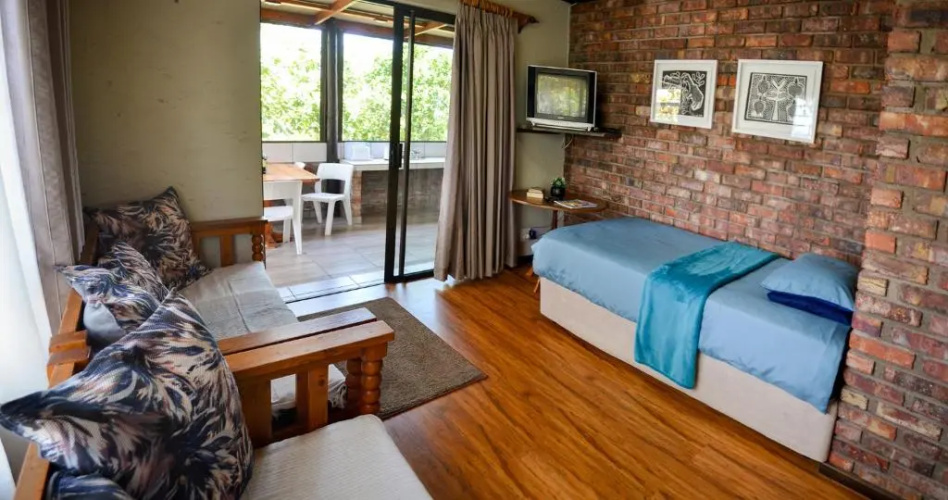 Addo Park Palm Cottage