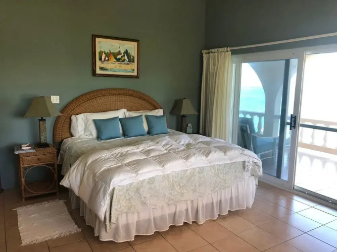 Patricks Bay Villa